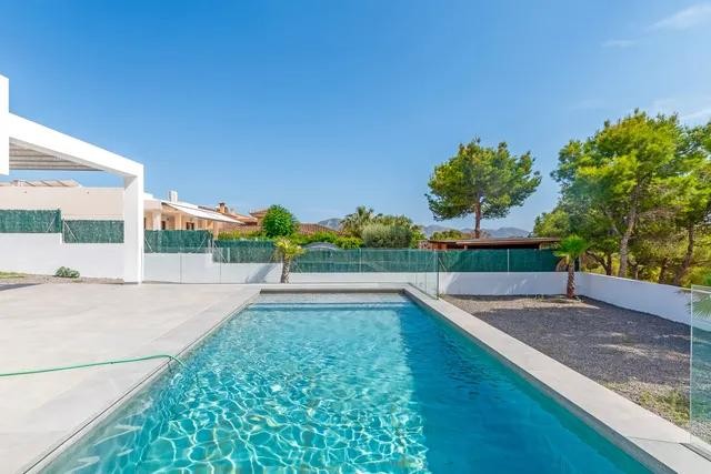 Villa en La Nucia, Alicante, España 3 dormitorios, 330 m2 No. 197074