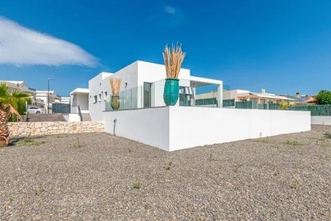 Villa en La Nucia, Alicante, España 3 dormitorios, 330 m2 No. 197074