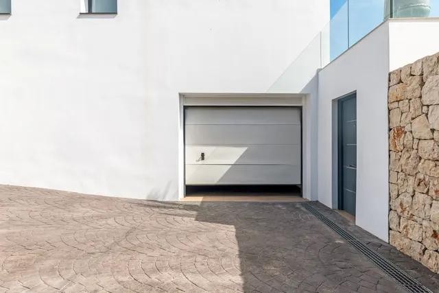 Villa en La Nucia, Alicante, España 3 dormitorios, 330 m2 No. 197074