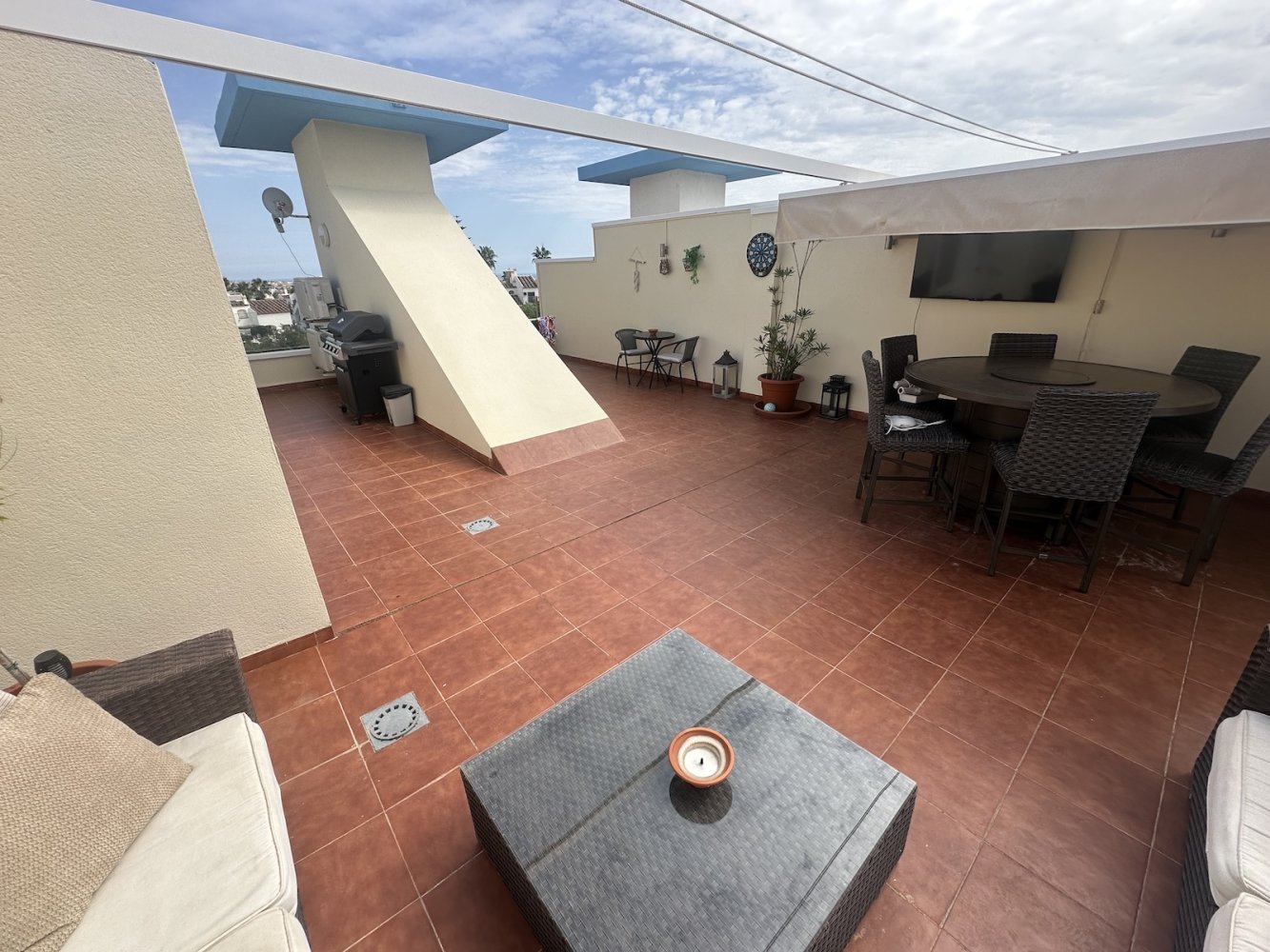 Apartamento en Villamartin, Alicante, España 2 dormitorios, 89 m2 No. 198558