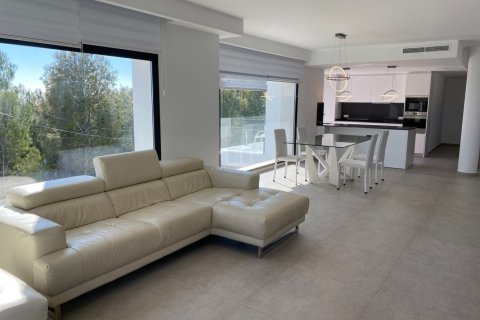 Villa a Calpe, Alicante, Spagna 5 camere da letto, 285 mq. N° 198213