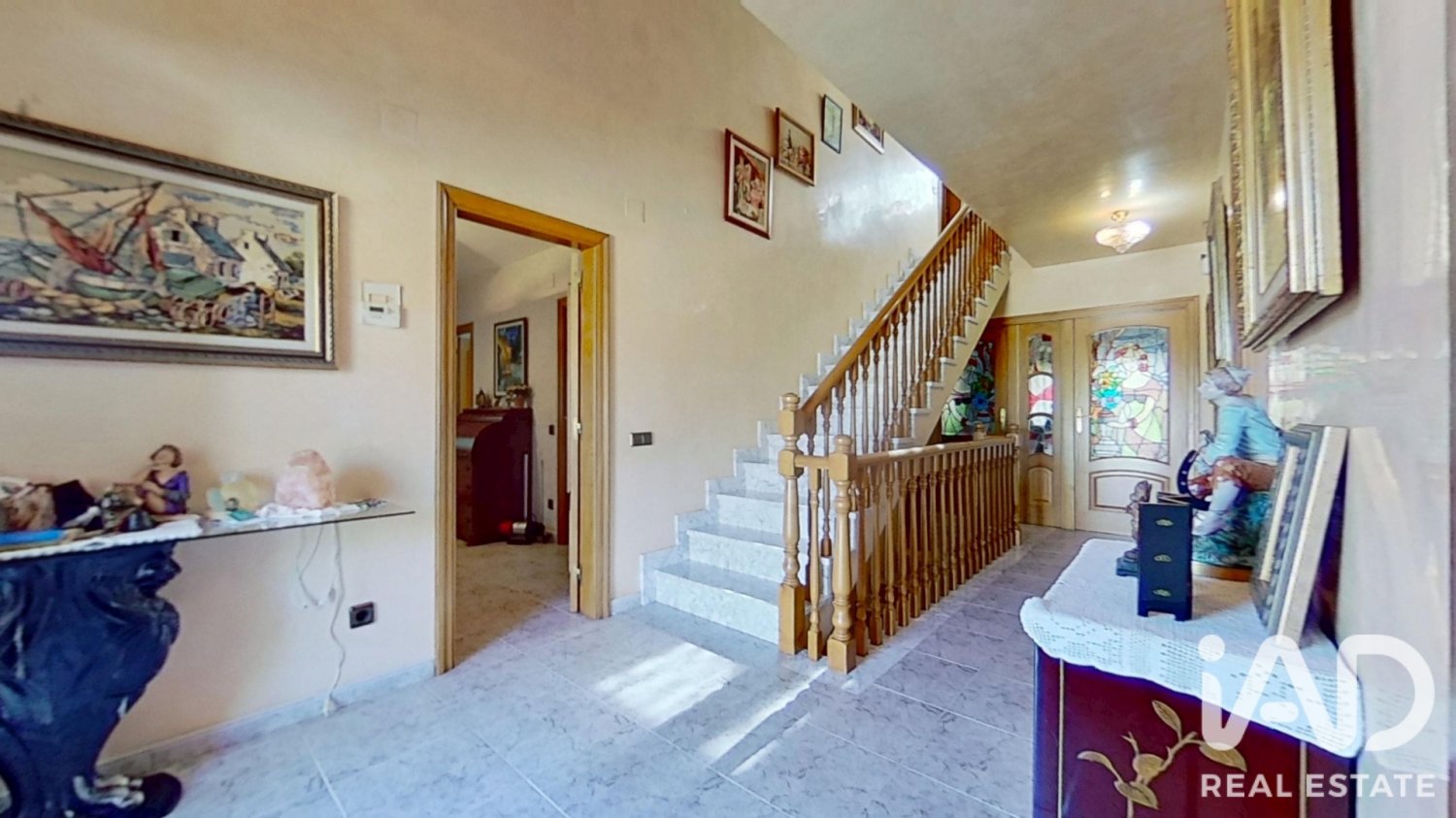 Māja El Vendrell, Tarragona, Spānijā 5 istabas, 395 m2 Nr. 197751