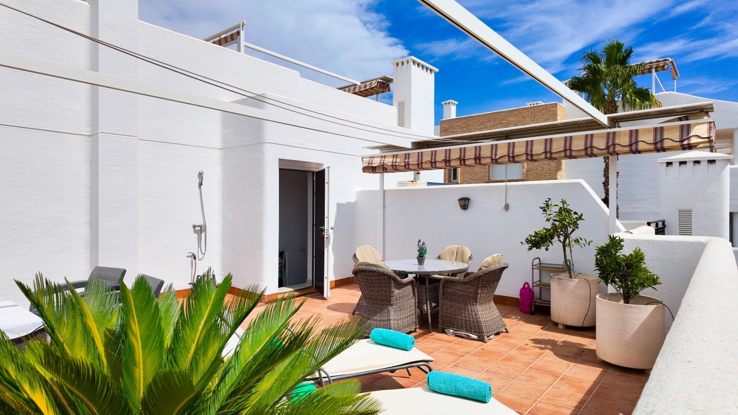Huoneisto Villamartin, Alicante, Espanja 2 makuuhuonetta, 122 m2 No. 197202