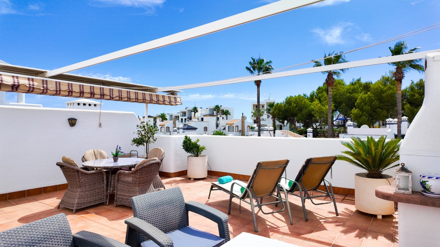 Huoneisto Villamartin, Alicante, Espanja 2 makuuhuonetta, 122 m2 No. 197202
