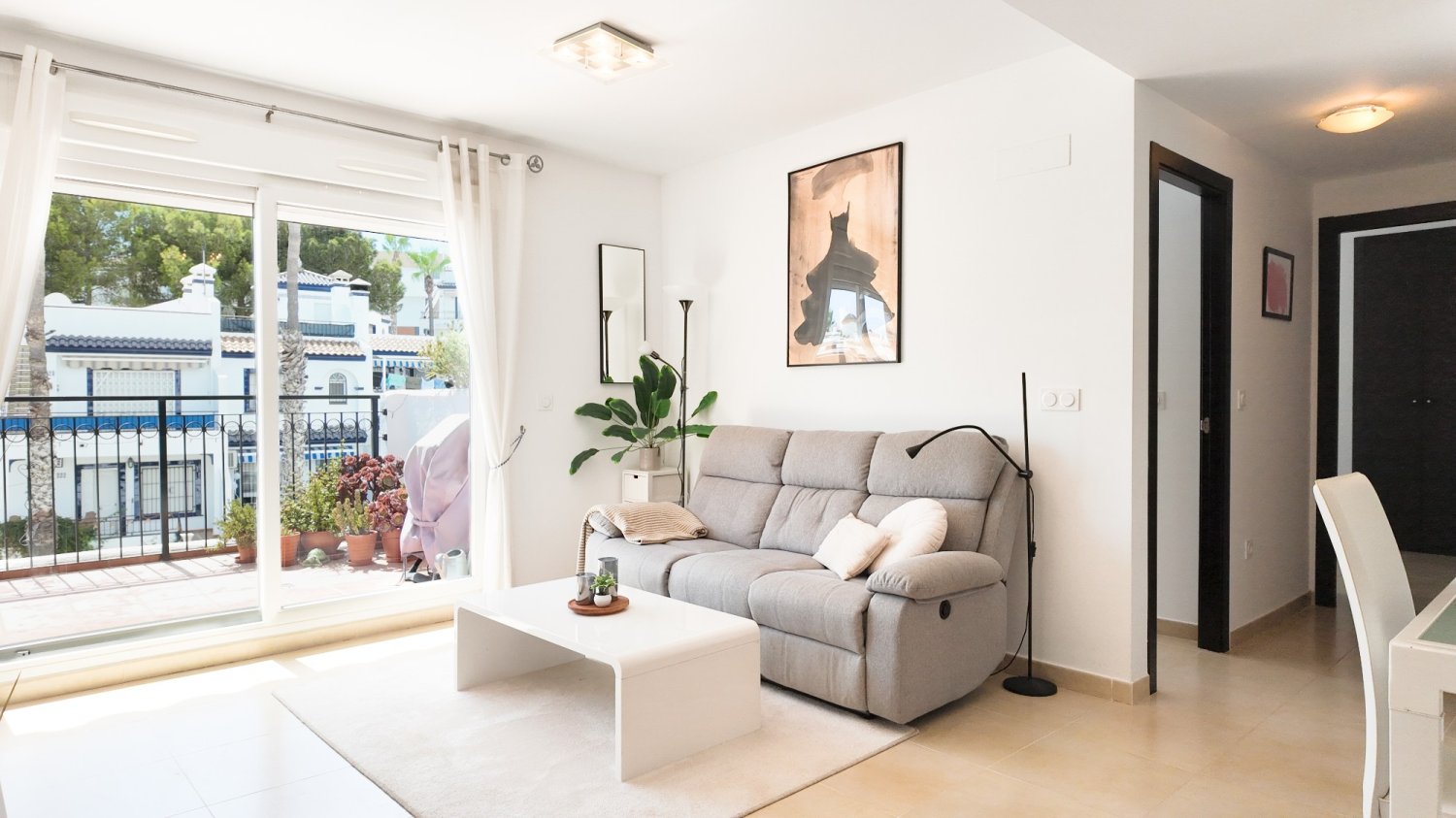 Huoneisto Villamartin, Alicante, Espanja 2 makuuhuonetta, 122 m2 No. 197202