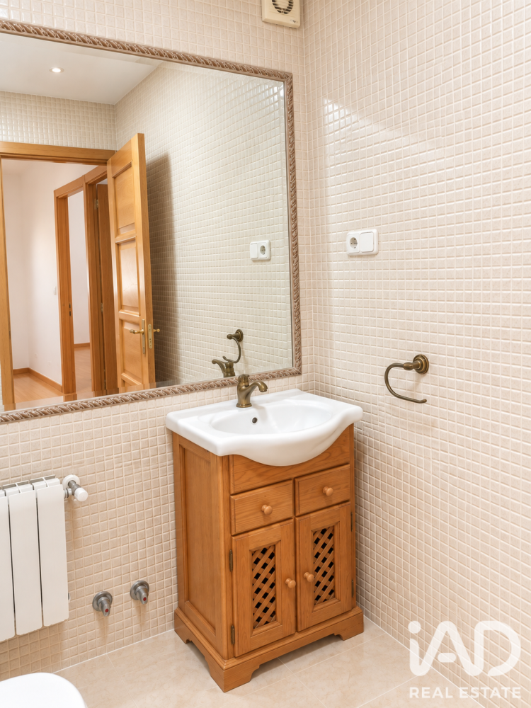 Dzīvoklis Madrid, Spānijā 3 istabas, 105 m2 Nr. 199600