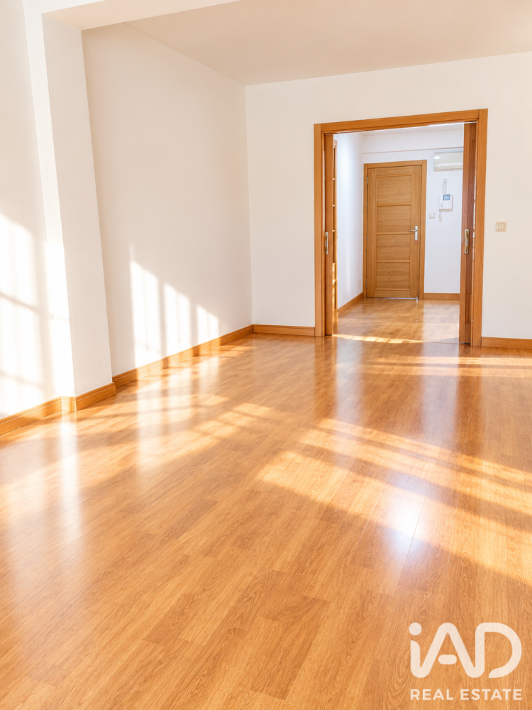 Dzīvoklis Madrid, Spānijā 3 istabas, 105 m2 Nr. 199600