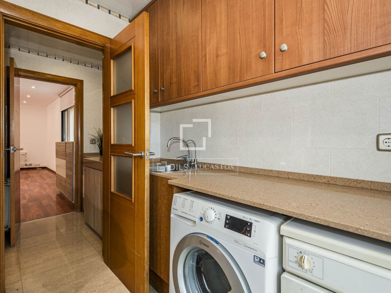 Villa en Sant Cugat del Vallès, Barcelona, España 4 dormitorios, 255 m2 No. 199889