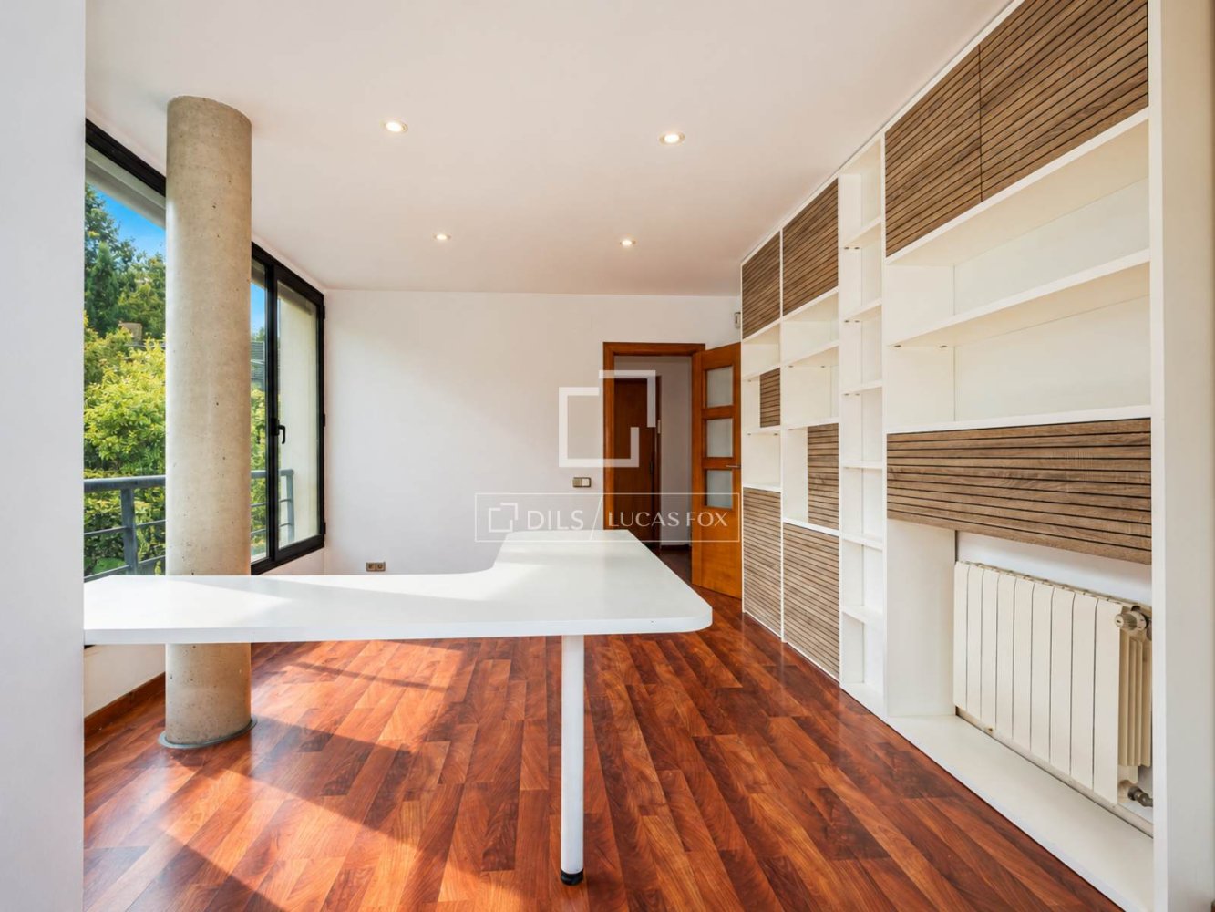 Villa en Sant Cugat del Vallès, Barcelona, España 4 dormitorios, 255 m2 No. 199889