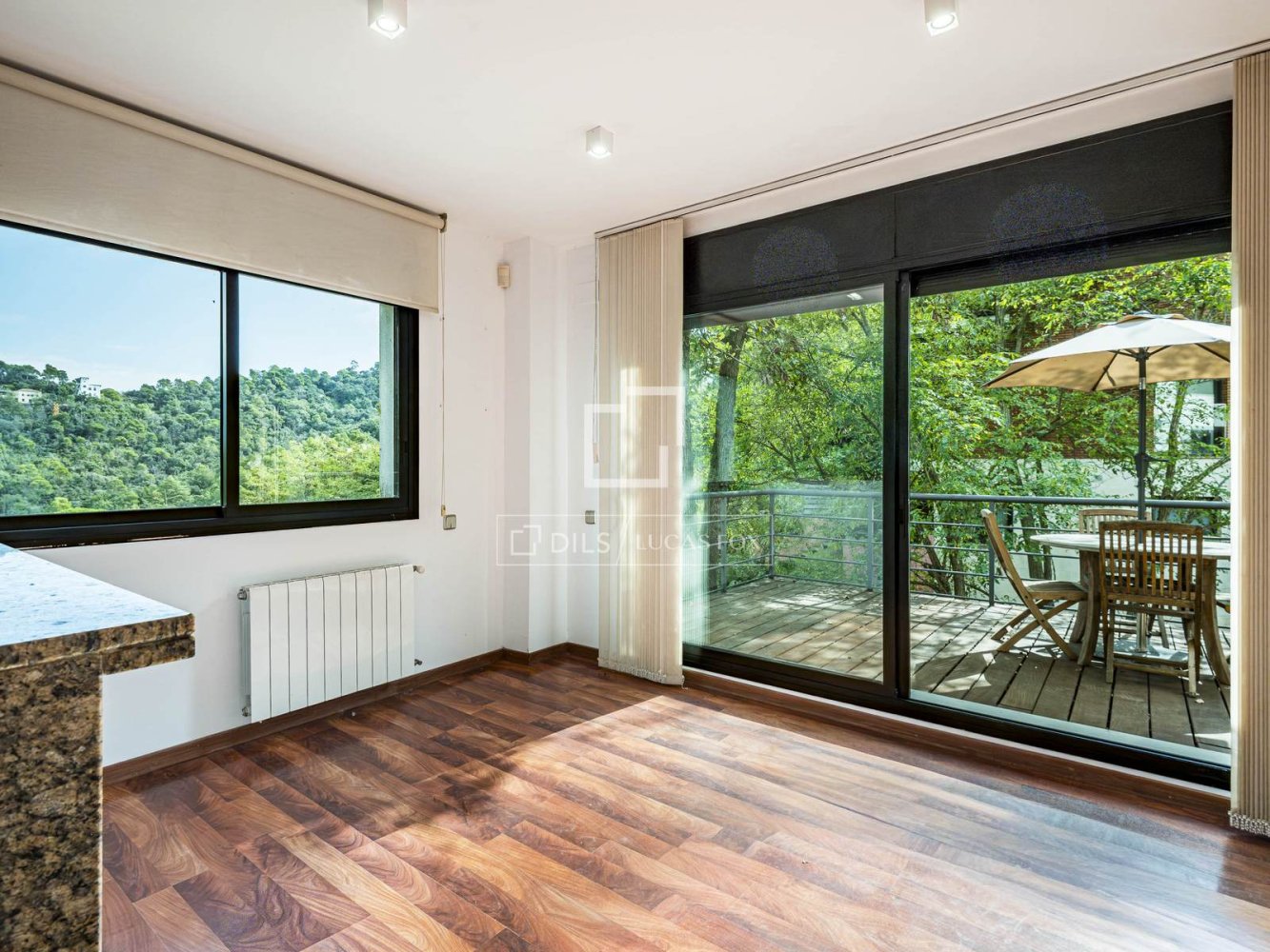 Villa en Sant Cugat del Vallès, Barcelona, España 4 dormitorios, 255 m2 No. 199889