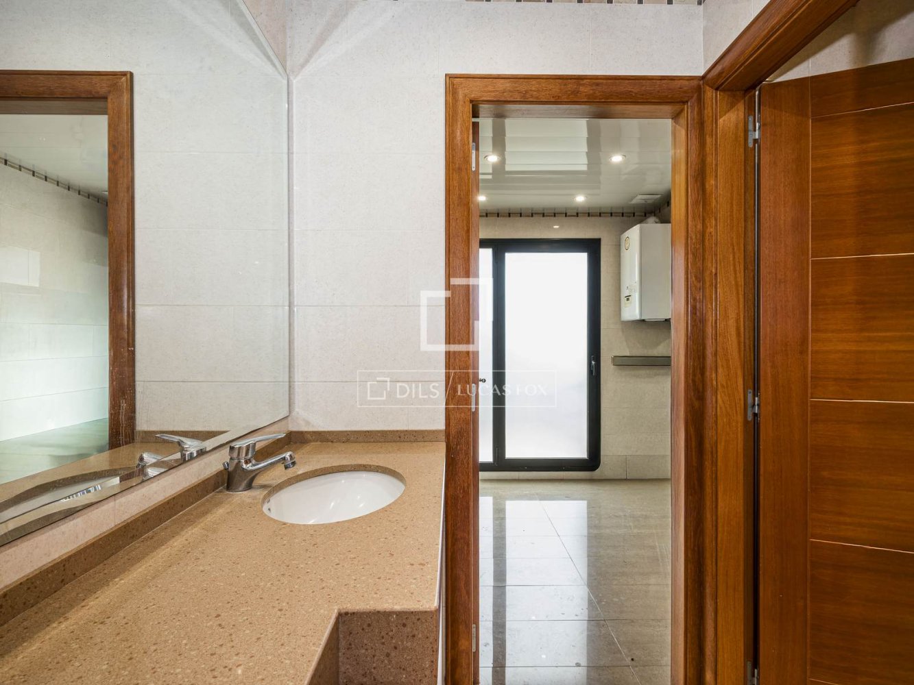 Villa en Sant Cugat del Vallès, Barcelona, España 4 dormitorios, 255 m2 No. 199889