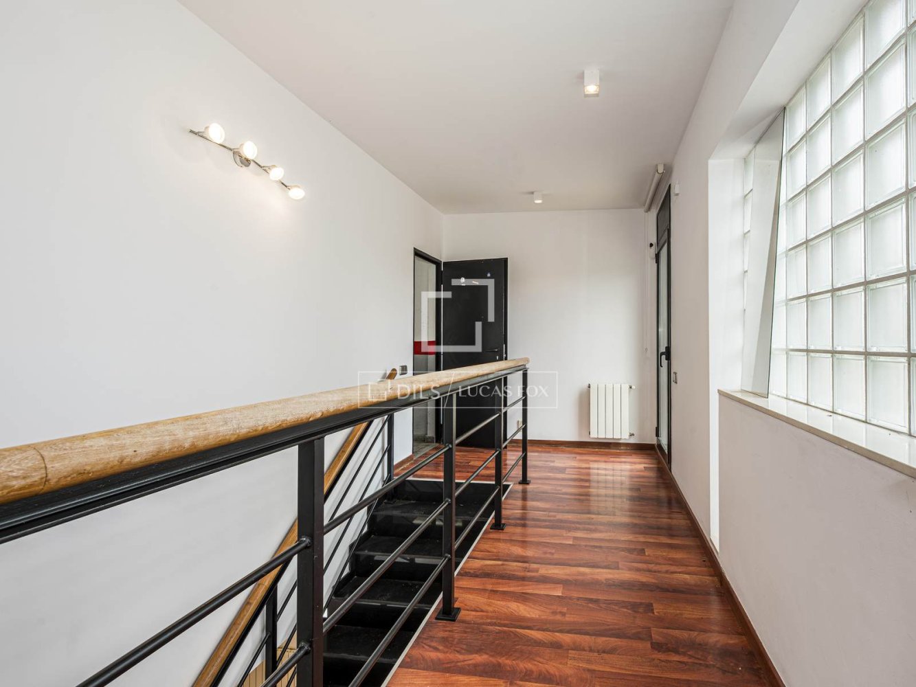 Villa en Sant Cugat del Vallès, Barcelona, España 4 dormitorios, 255 m2 No. 199889