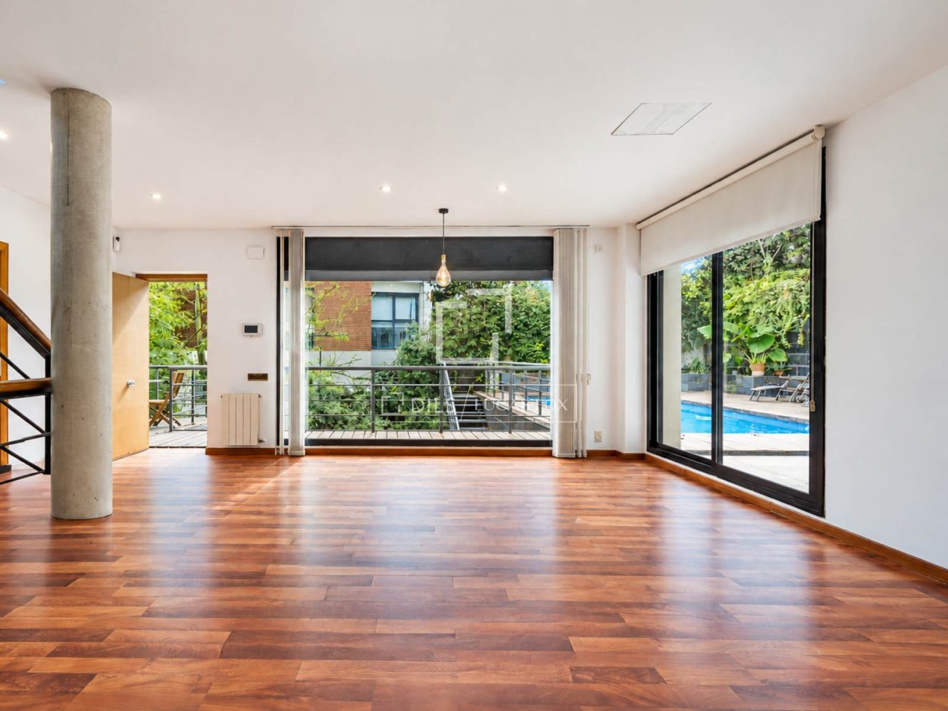 Villa en Sant Cugat del Vallès, Barcelona, España 4 dormitorios, 255 m2 No. 199889