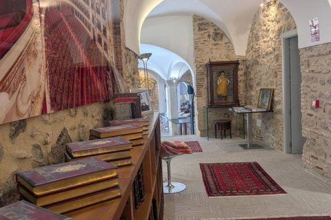 Commercial property in Montanchez, Caceres, Spain 885 sq.m. No. 199532