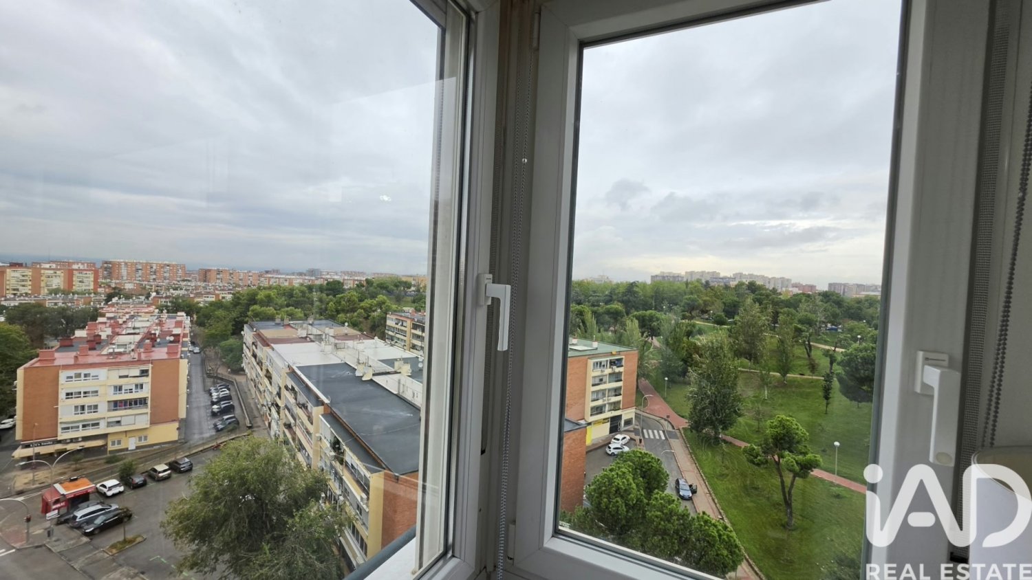 Apartment in Madrid, Spain 3 bedrooms, 105 sq.m. No. 198618