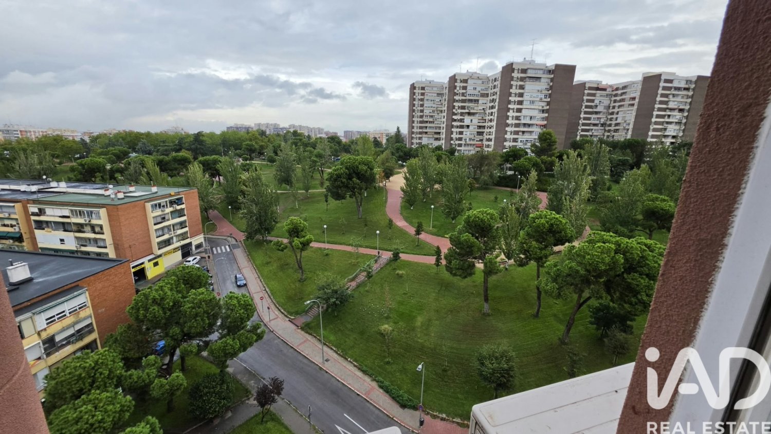 Apartment in Madrid, Spain 3 bedrooms, 105 sq.m. No. 198618