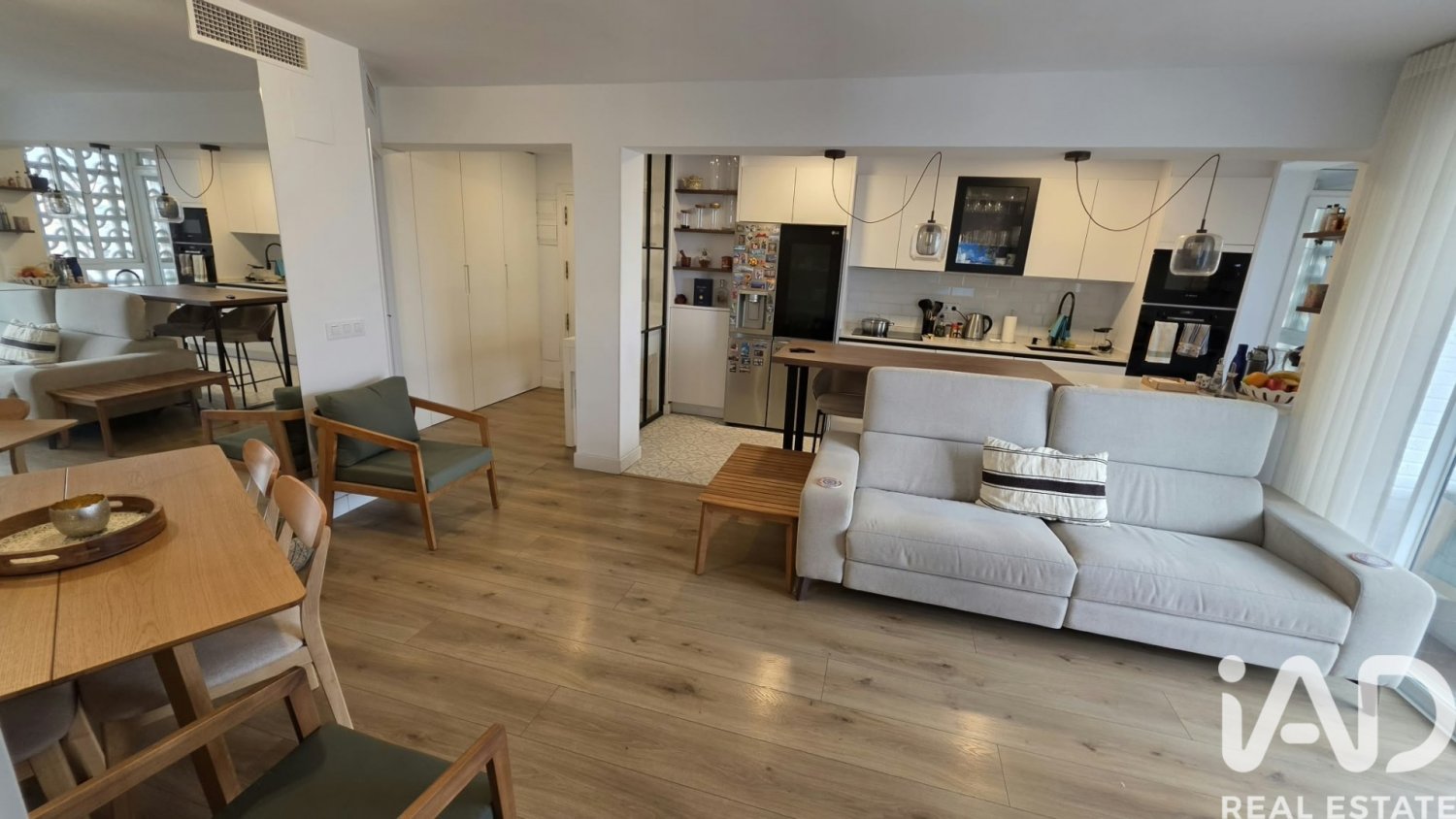 Apartment in Madrid, Spain 3 bedrooms, 105 sq.m. No. 198618