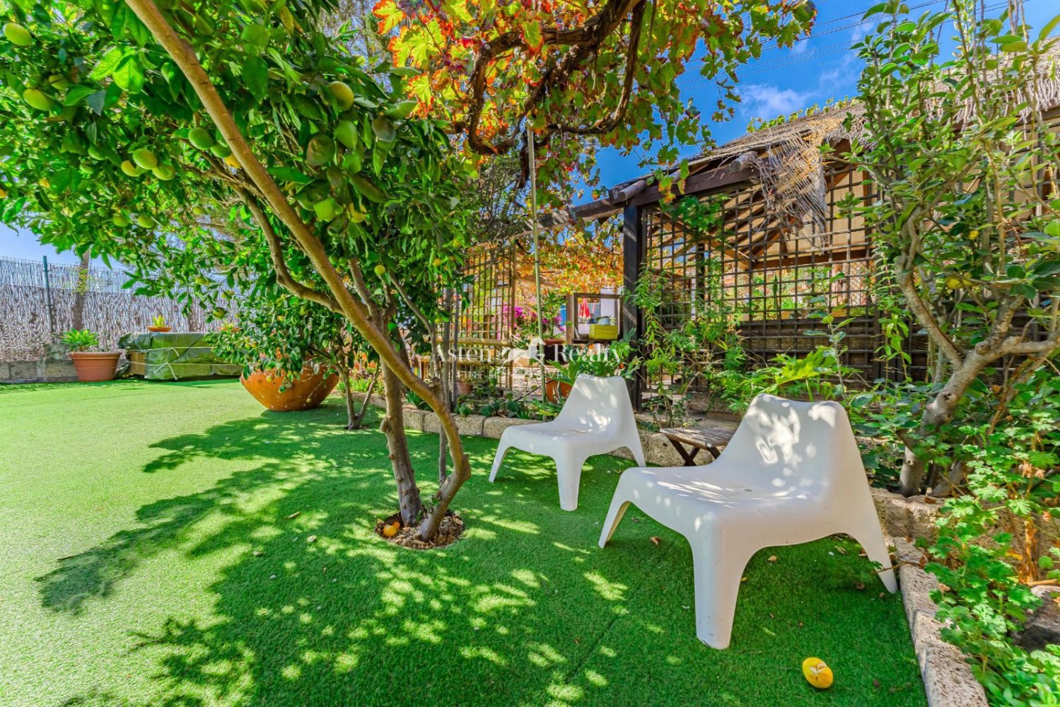 Komerciāls īpašums Tenerife, Spānijā 13 istabas, 893 m2 Nr. 199066