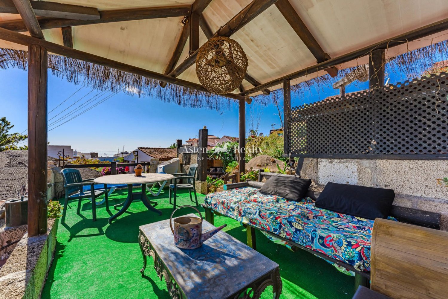 Komerciāls īpašums Tenerife, Spānijā 13 istabas, 893 m2 Nr. 199066