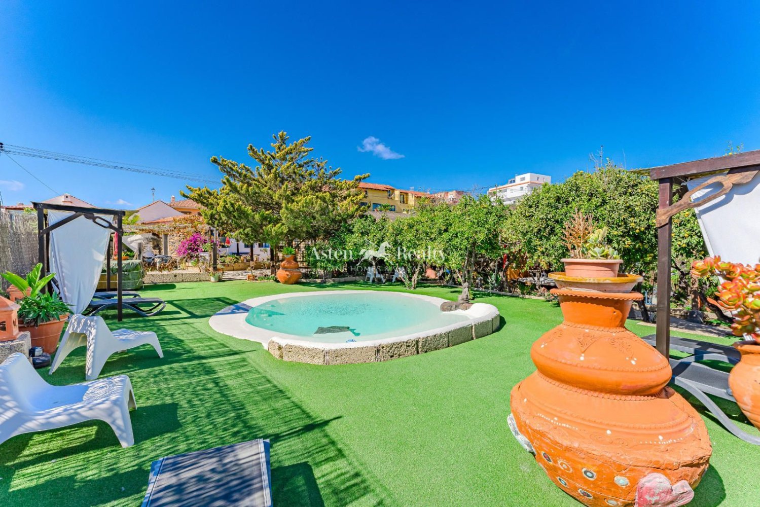 Komerciāls īpašums Tenerife, Spānijā 13 istabas, 893 m2 Nr. 199066