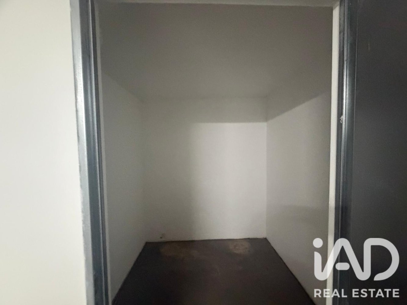 Garāža Gava, Barcelona, Spānijā 600 m2 Nr. 197817