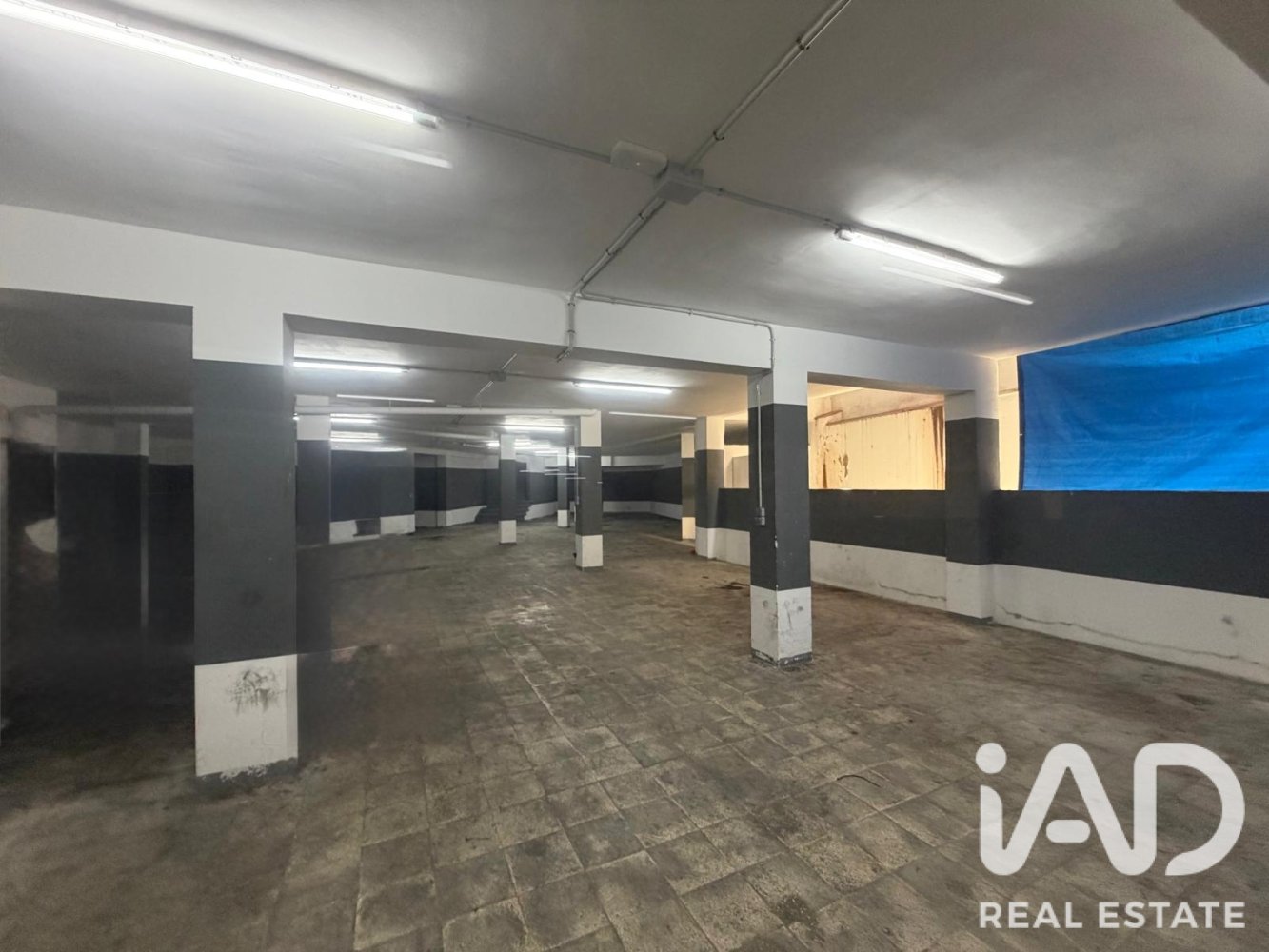 Garāža Gava, Barcelona, Spānijā 600 m2 Nr. 197817