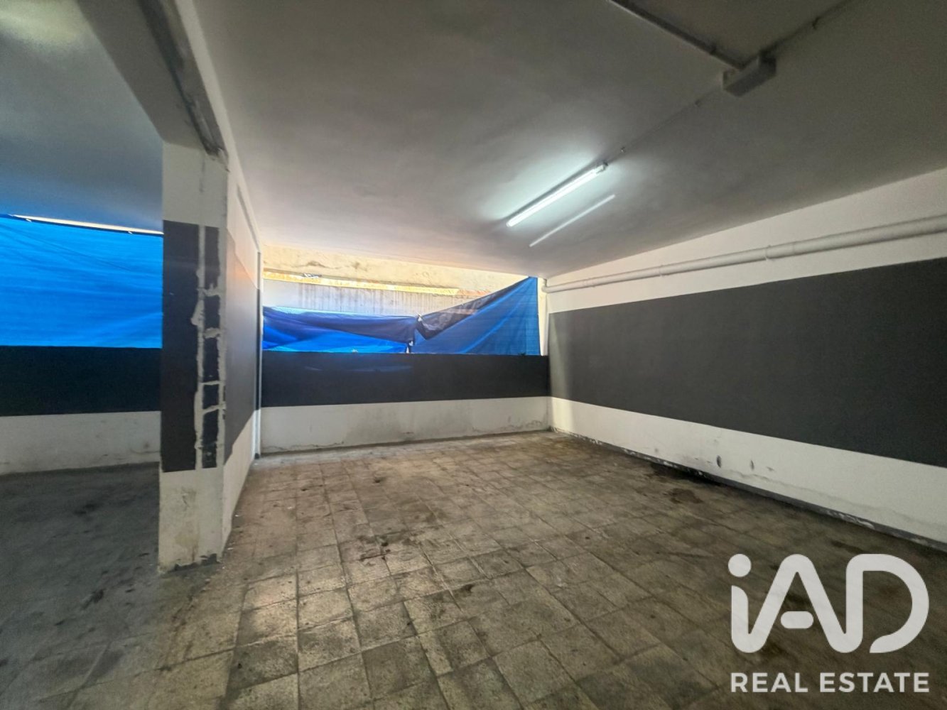 Garāža Gava, Barcelona, Spānijā 600 m2 Nr. 197817