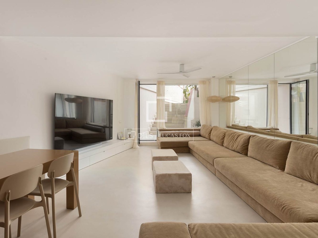 Appartamento a Barcelona, Spagna 3 camere da letto, 132 mq. N° 197619