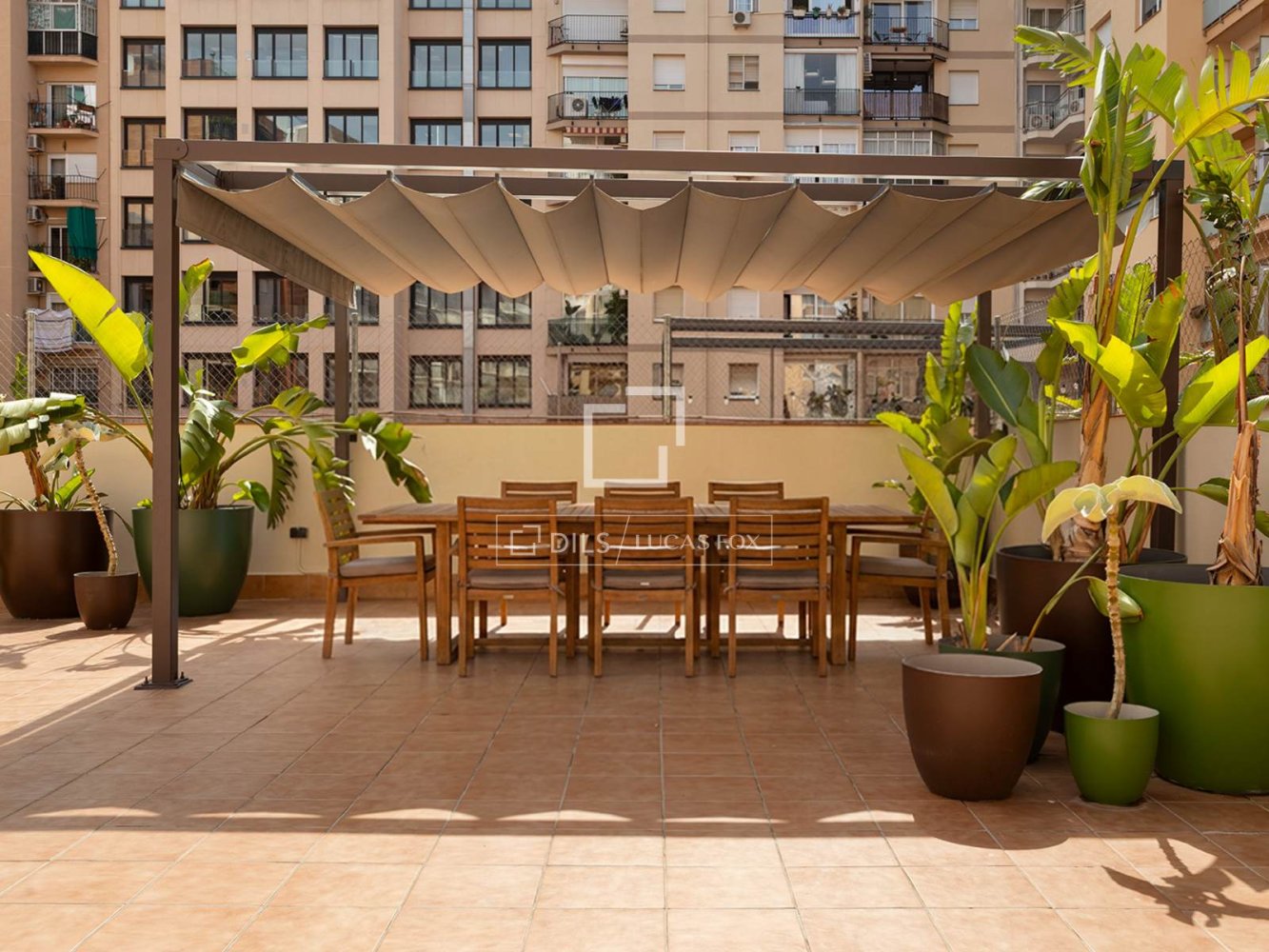 Appartamento a Barcelona, Spagna 3 camere da letto, 132 mq. N° 197619
