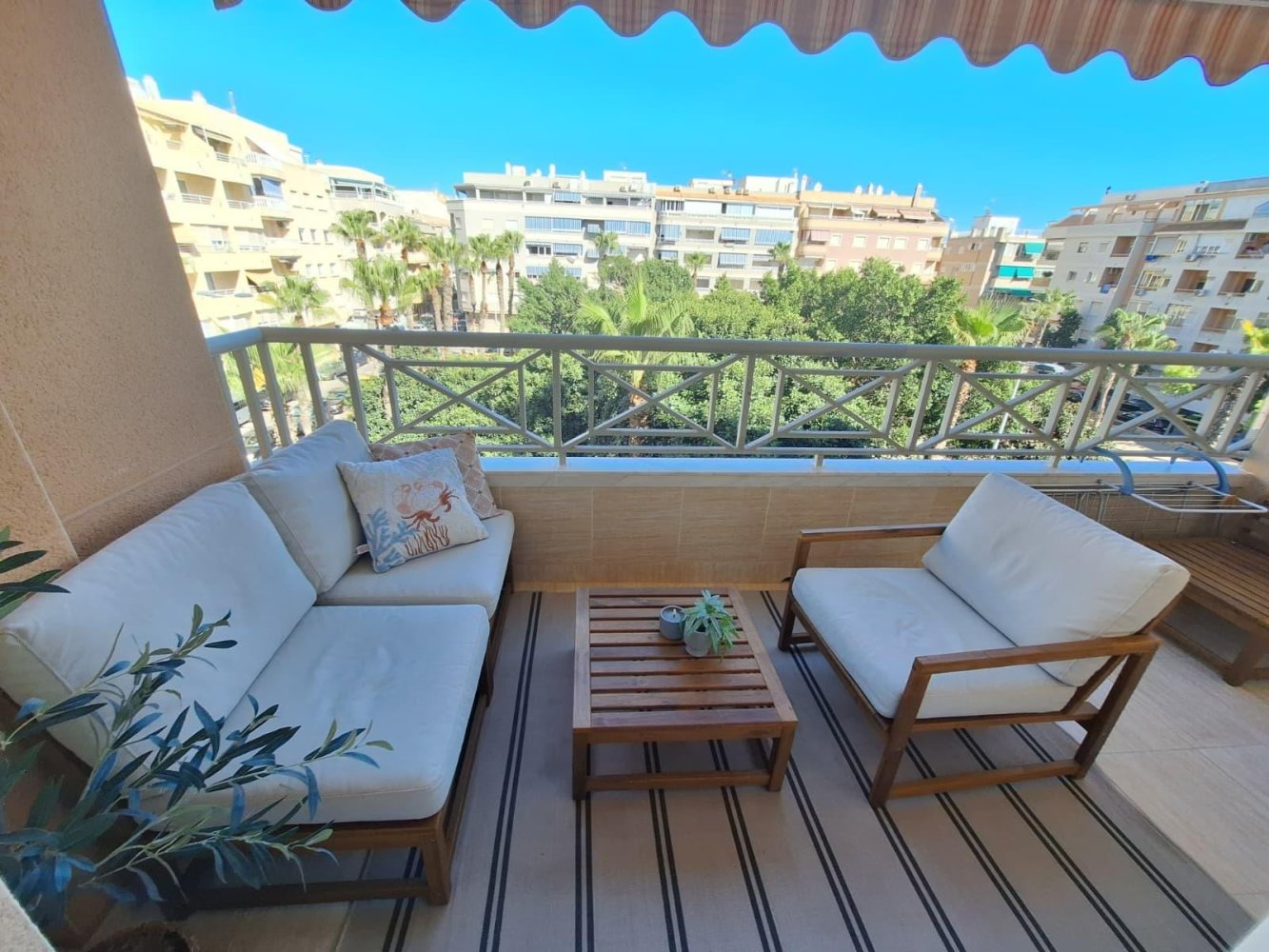 Lägenhet i Torrevieja, Alicante, Spanien 80 kvm. Nr. 197348