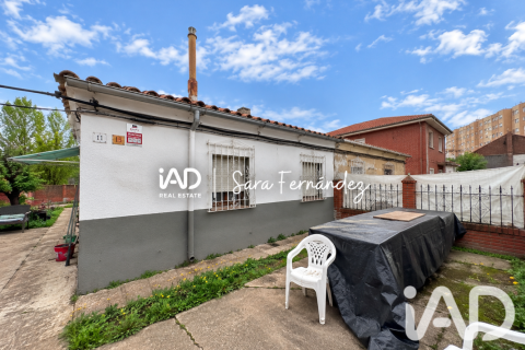 Apartment in San Andres del Rabanedo, Leon, Spain 2 bedrooms, 56 sq.m. No. 184936