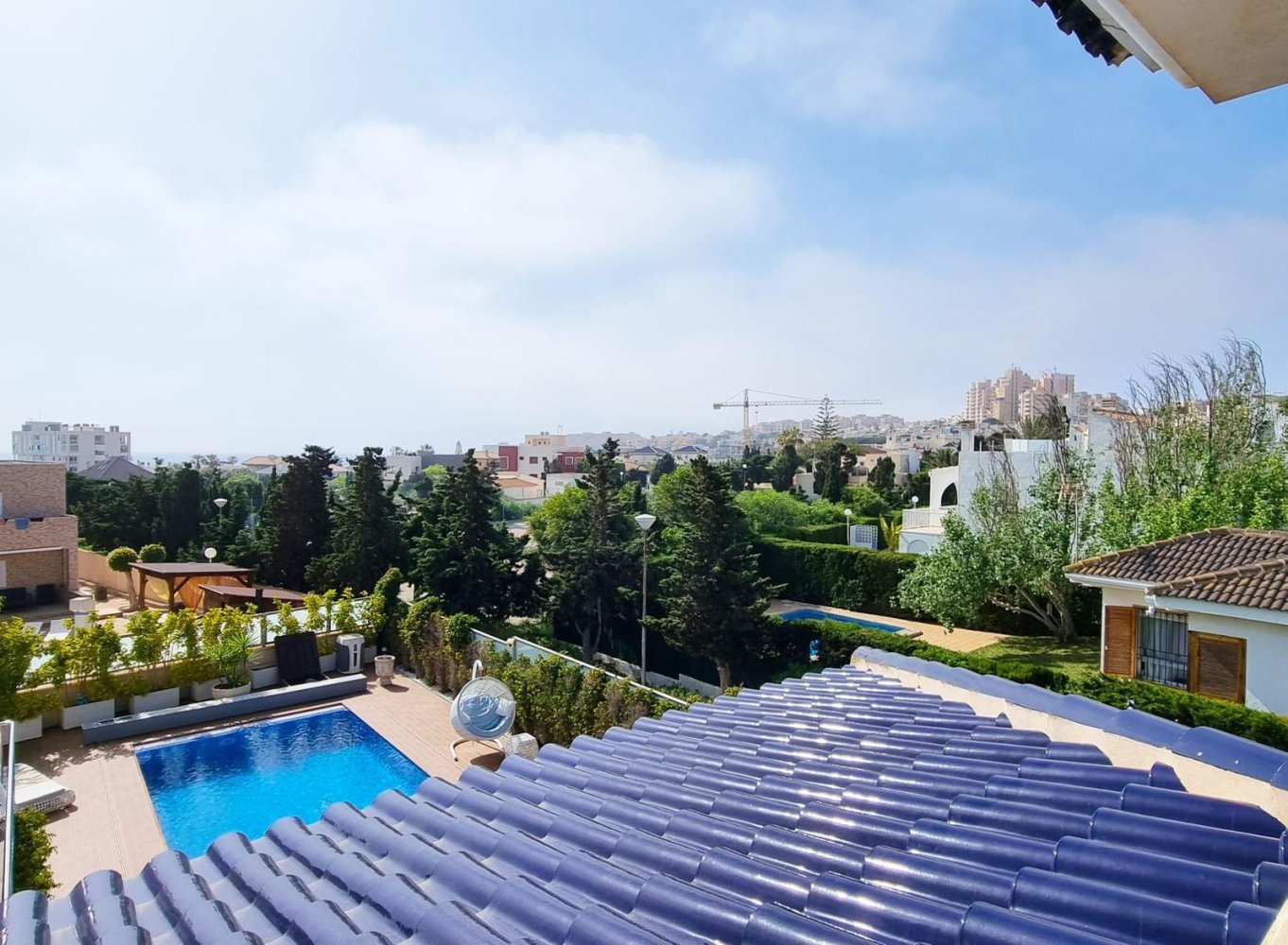 Villa i Torrevieja, Alicante, Spanien 5 sovrum, 670 kvm. Nr. 128688
