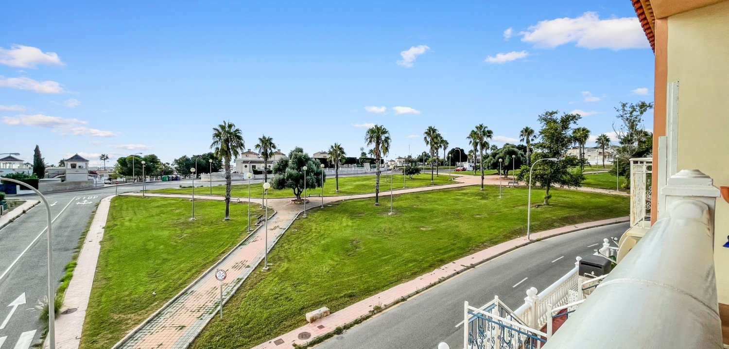 Apartament w Alicante, Hiszpania 2 sypialnie, 75 mkw. nr 198267