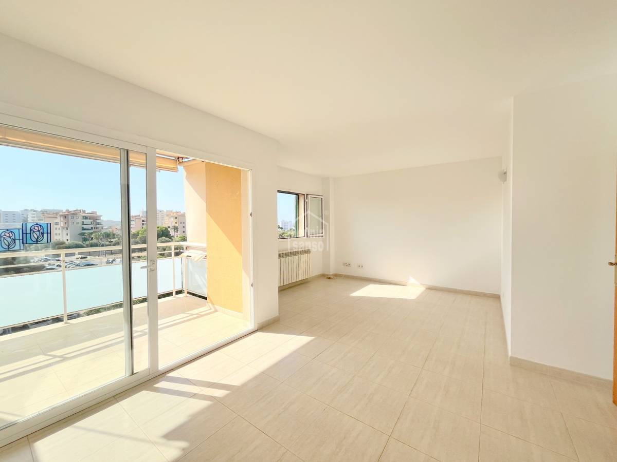 Apartment in Cala Millor, Mallorca, Spain 3 bedrooms, 93 sq.m. No. 197158