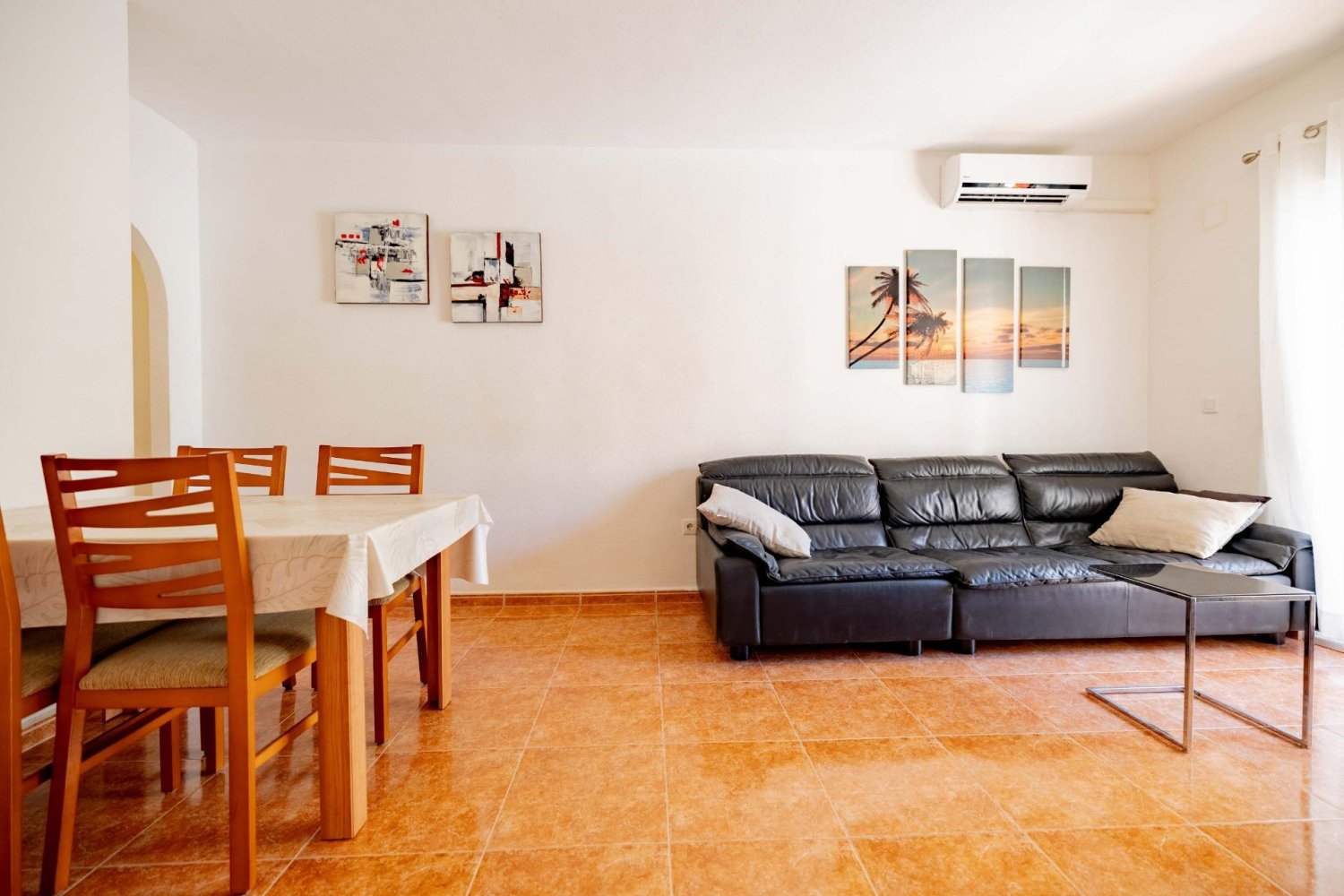 Apartment in Torrevieja, Alicante, Spain 3 bedrooms, 81 sq.m. No. 197435