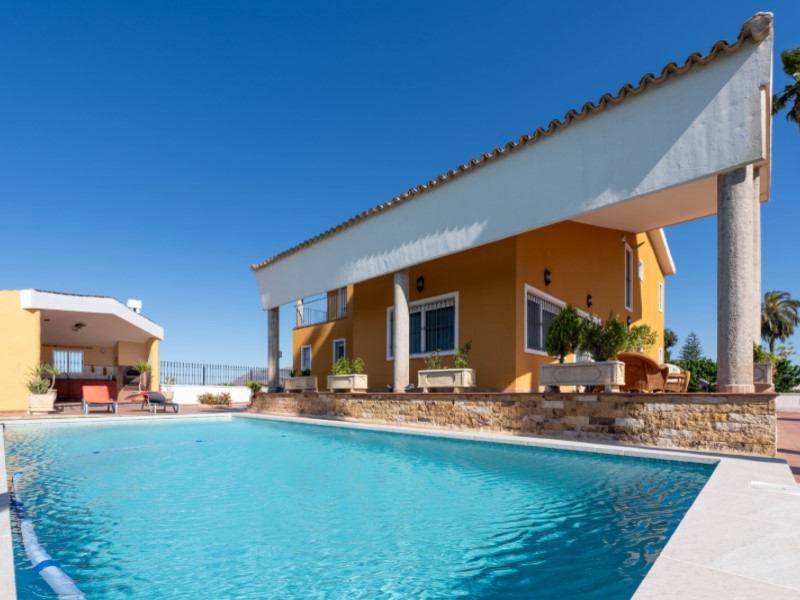 Villa in Orihuela, Alicante, Spain 5 bedrooms, 433 sq.m. No. 199103