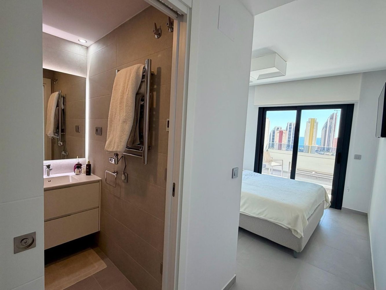 Apartament w Benidorm, Alicante, Hiszpania 2 sypialnie, 137 mkw. nr 197951