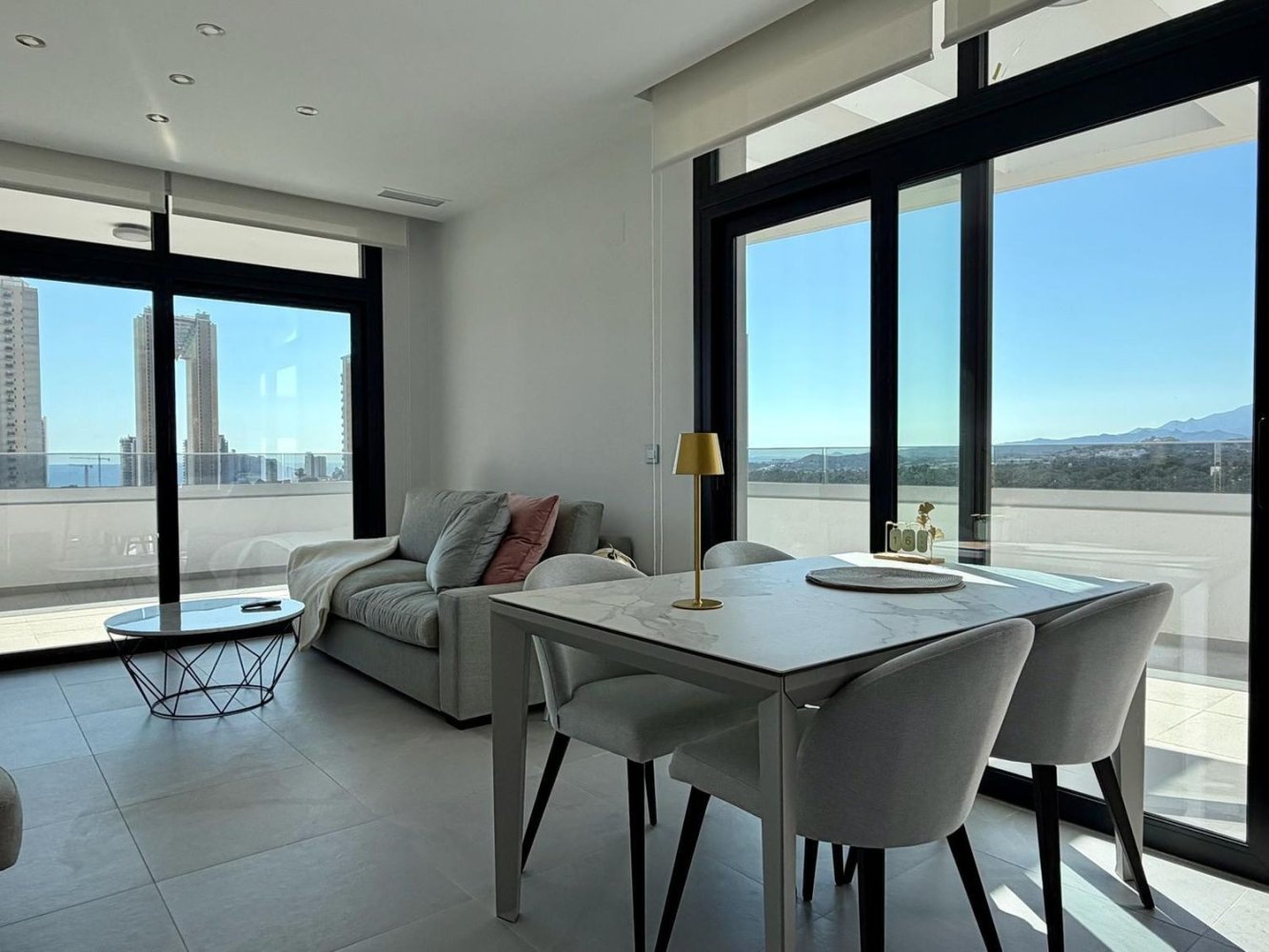 Apartament w Benidorm, Alicante, Hiszpania 2 sypialnie, 137 mkw. nr 197951