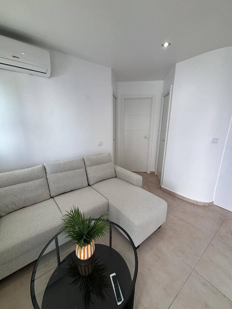 Appartamento a Alicante, Spagna 2 camere da letto, 60 mq. N° 199801
