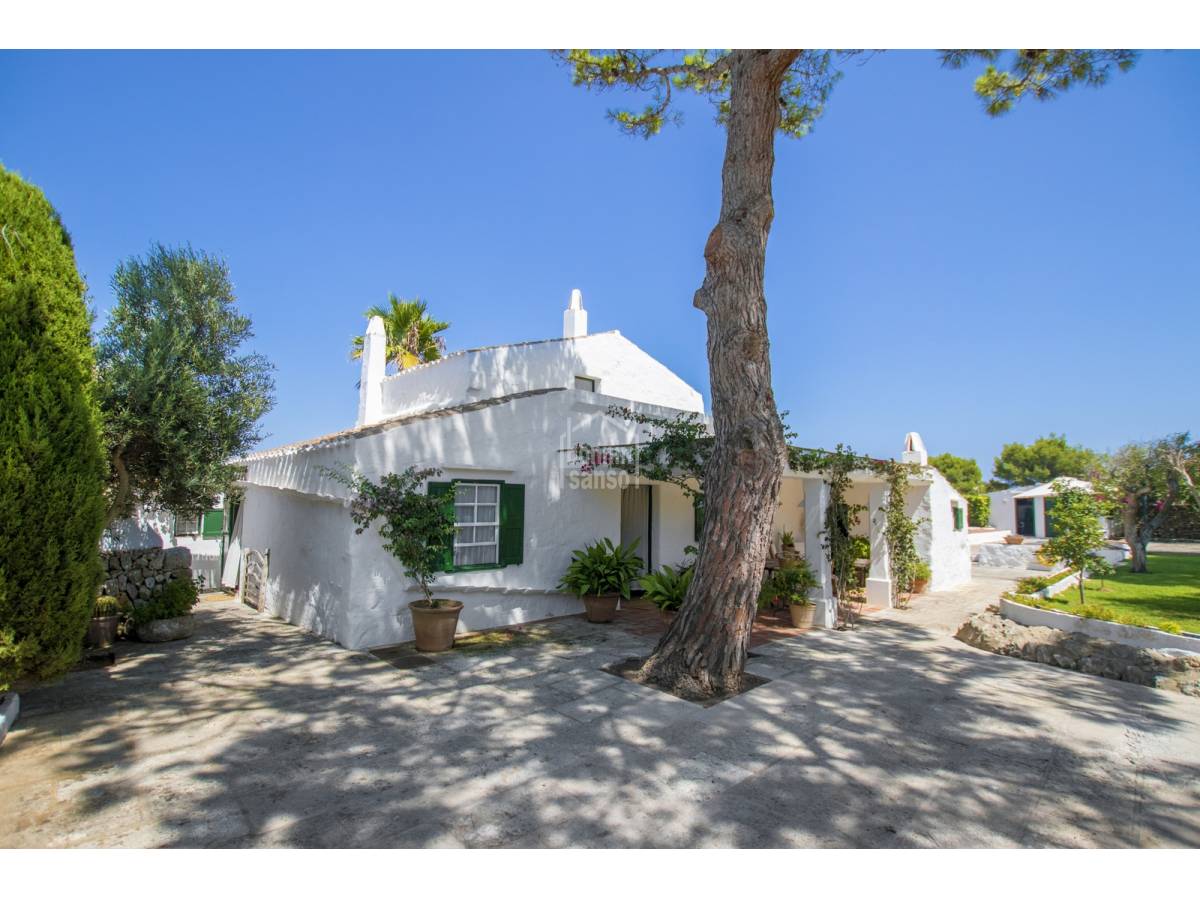 Hus i Sant Lluis, Menorca, Spanien 5 sovrum, 283 kvm. Nr. 198388