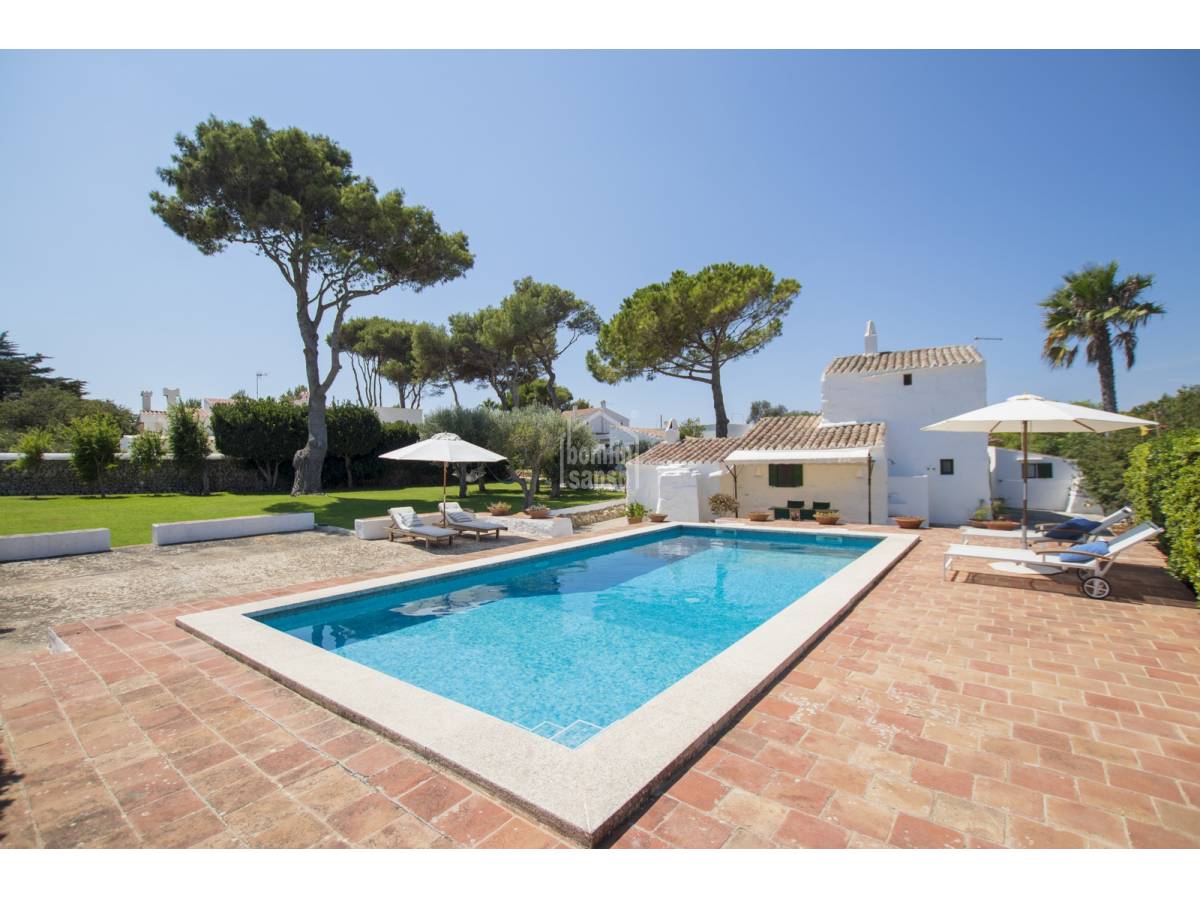 Hus i Sant Lluis, Menorca, Spanien 5 sovrum, 283 kvm. Nr. 198388