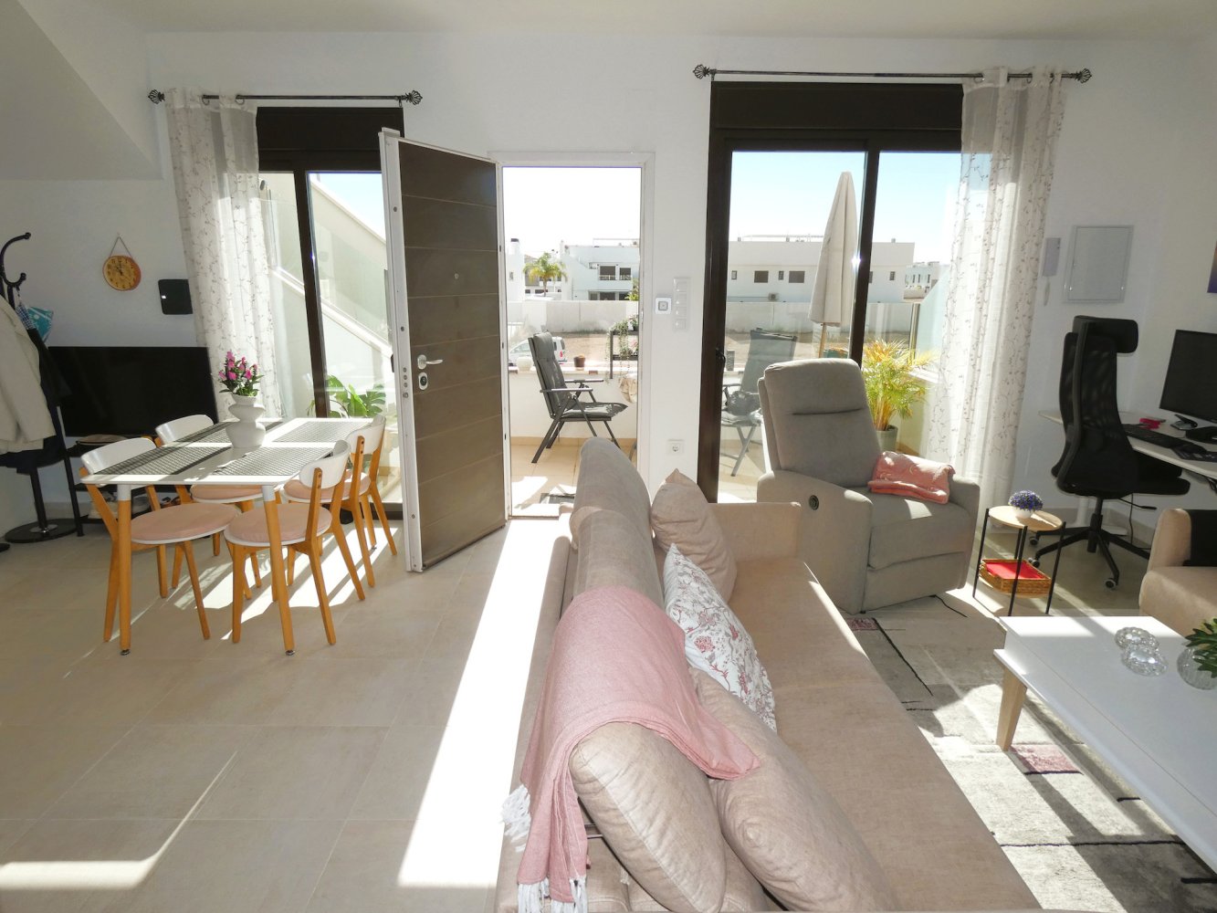 Bungalow w Pilar de la Horadada, Alicante, Hiszpania 2 sypialnie, 74 mkw. nr 199416