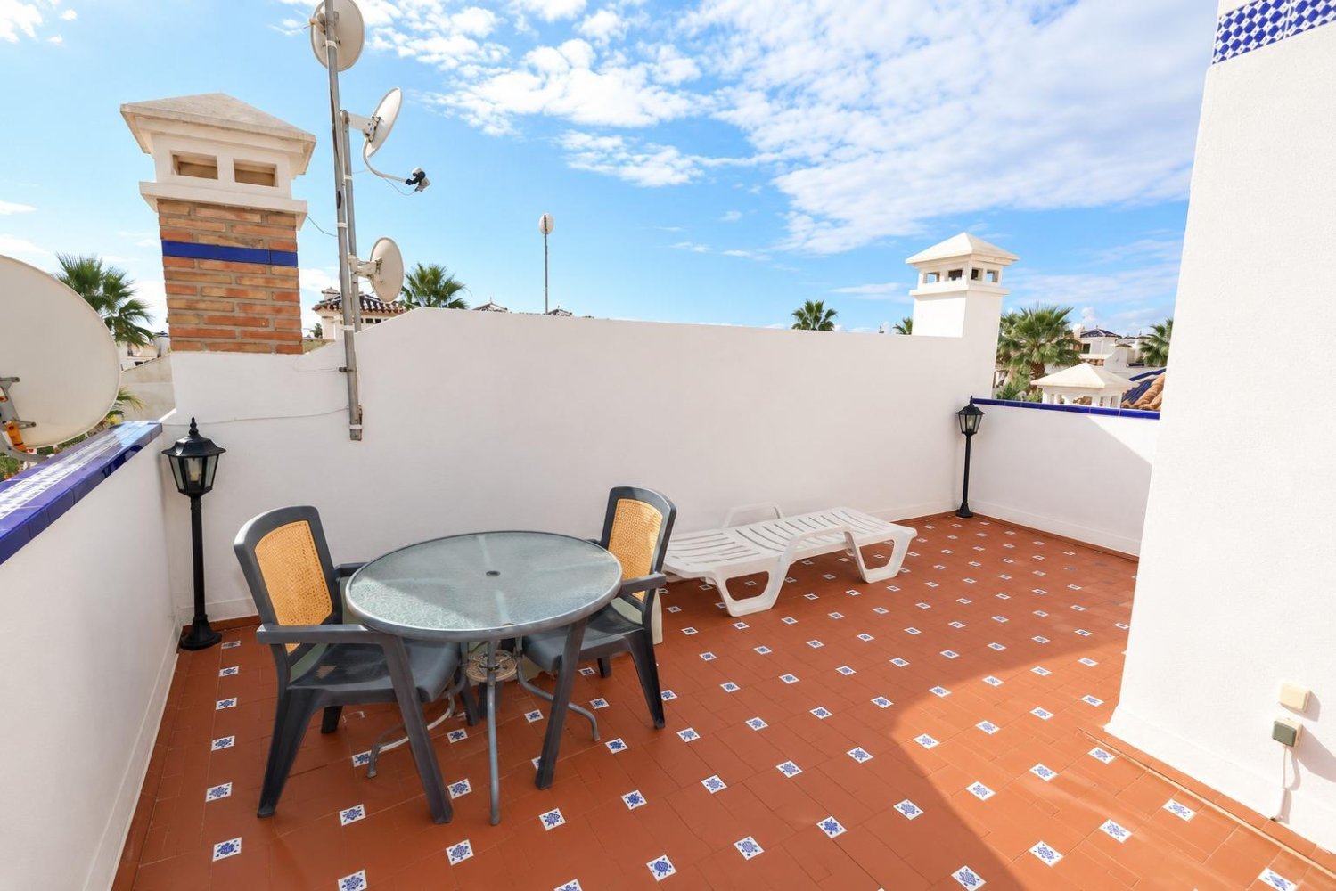 Casa adosada en Alicante, España 2 dormitorios, 87 m2 No. 199779