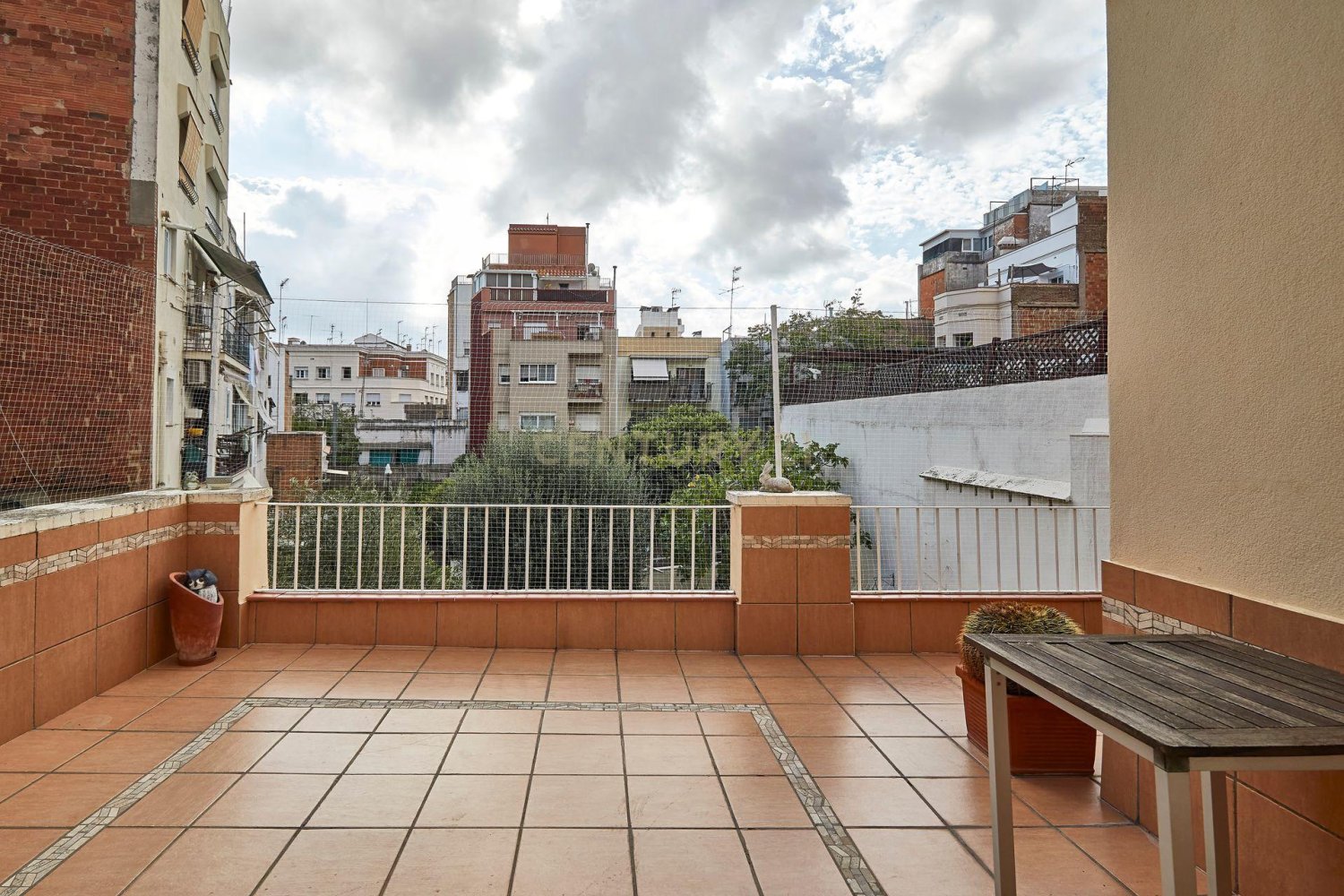 Casa a Barcelona, Spagna 7 camere da letto, 212 mq. N° 197536