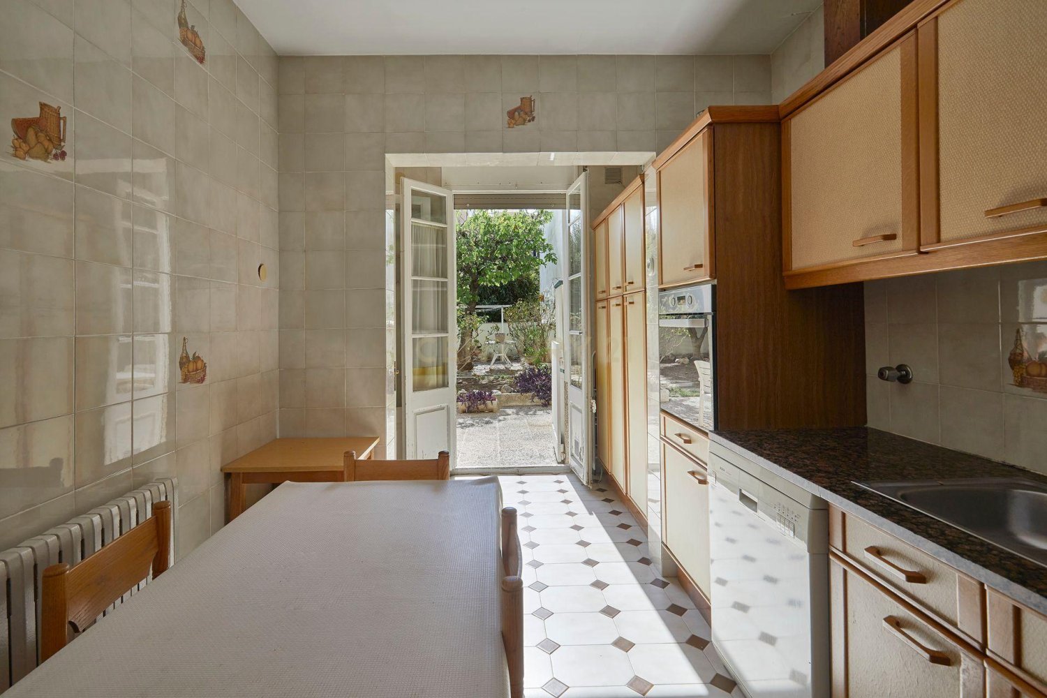 Casa a Barcelona, Spagna 7 camere da letto, 212 mq. N° 197536