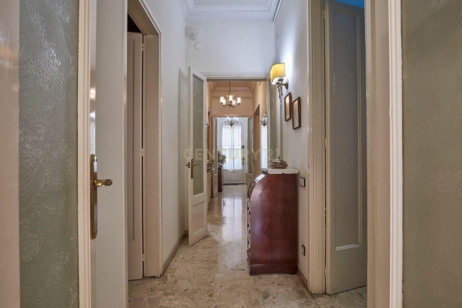 Casa a Barcelona, Spagna 7 camere da letto, 212 mq. N° 197536