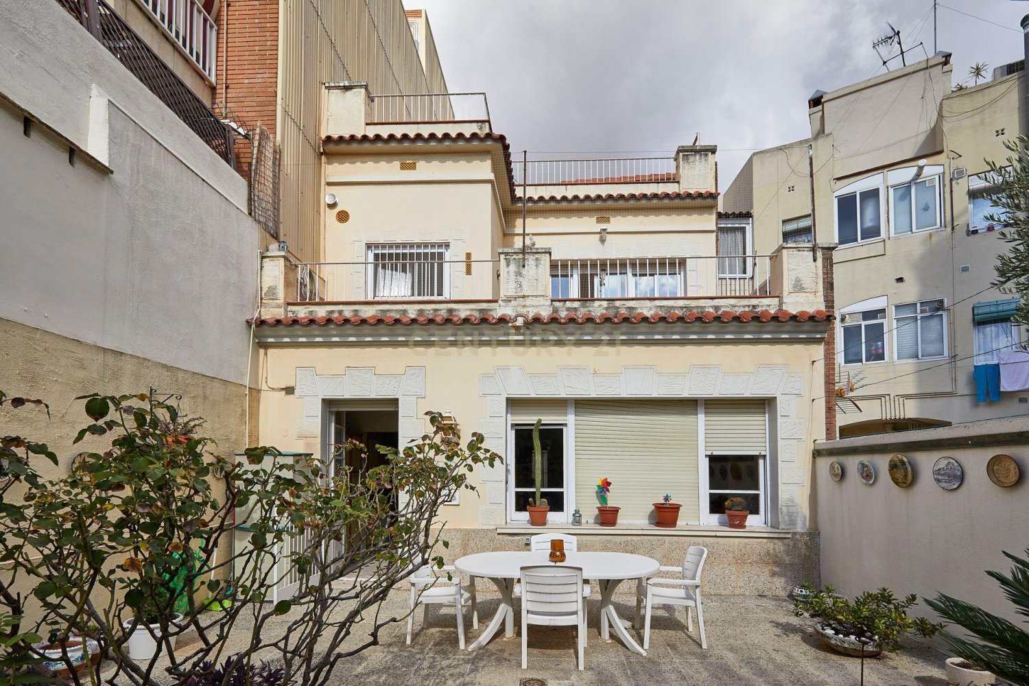 Casa a Barcelona, Spagna 7 camere da letto, 212 mq. N° 197536