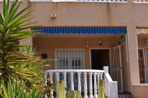 Dvīņu māja Alicante, Spānijā 2 istabas, 75 m2 Nr. 198372