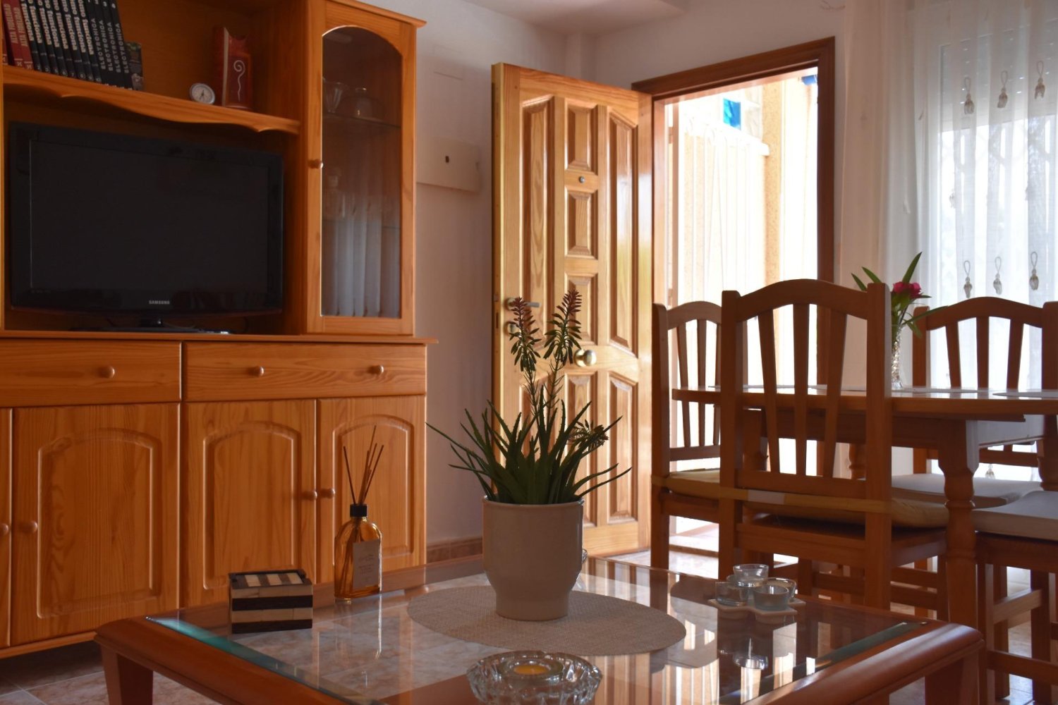 Duplex a Alicante, Spagna 2 camere da letto, 75 mq. N° 198372
