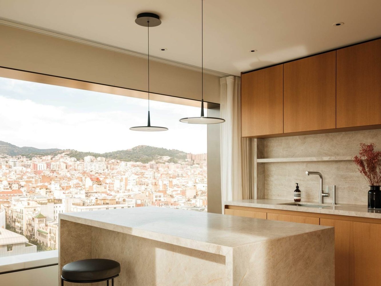 Huoneisto Barcelona, Espanja 3 makuuhuonetta,  No. 141332